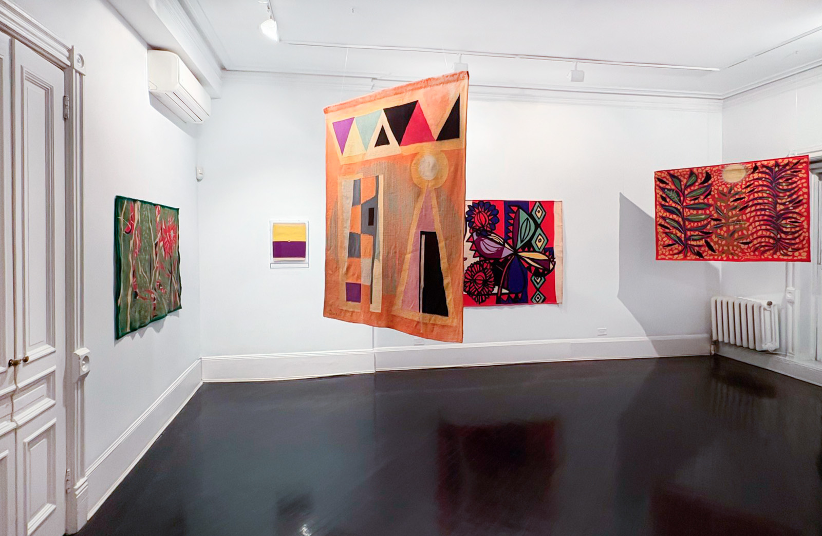 Threads of Modernity